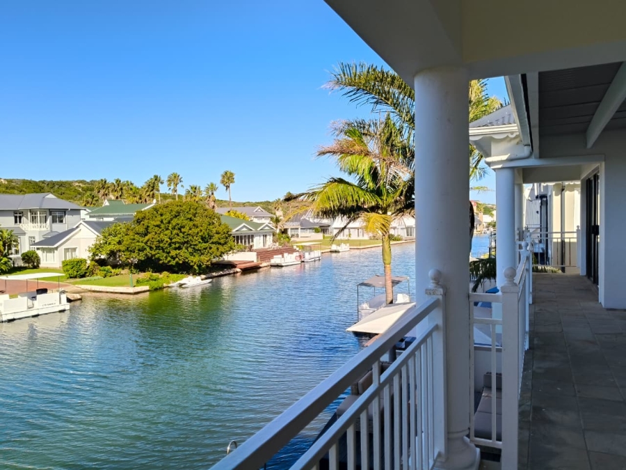 5 Bedroom Property for Sale in Marina Martinique Eastern Cape